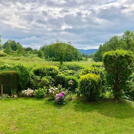 Idyllisch Wohnen Mit Balkon & Super Anbindung * לינדאו
